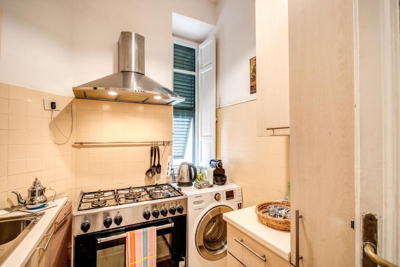Colonna Suite - Rome Via Del Corso Big Apartment Luaran gambar