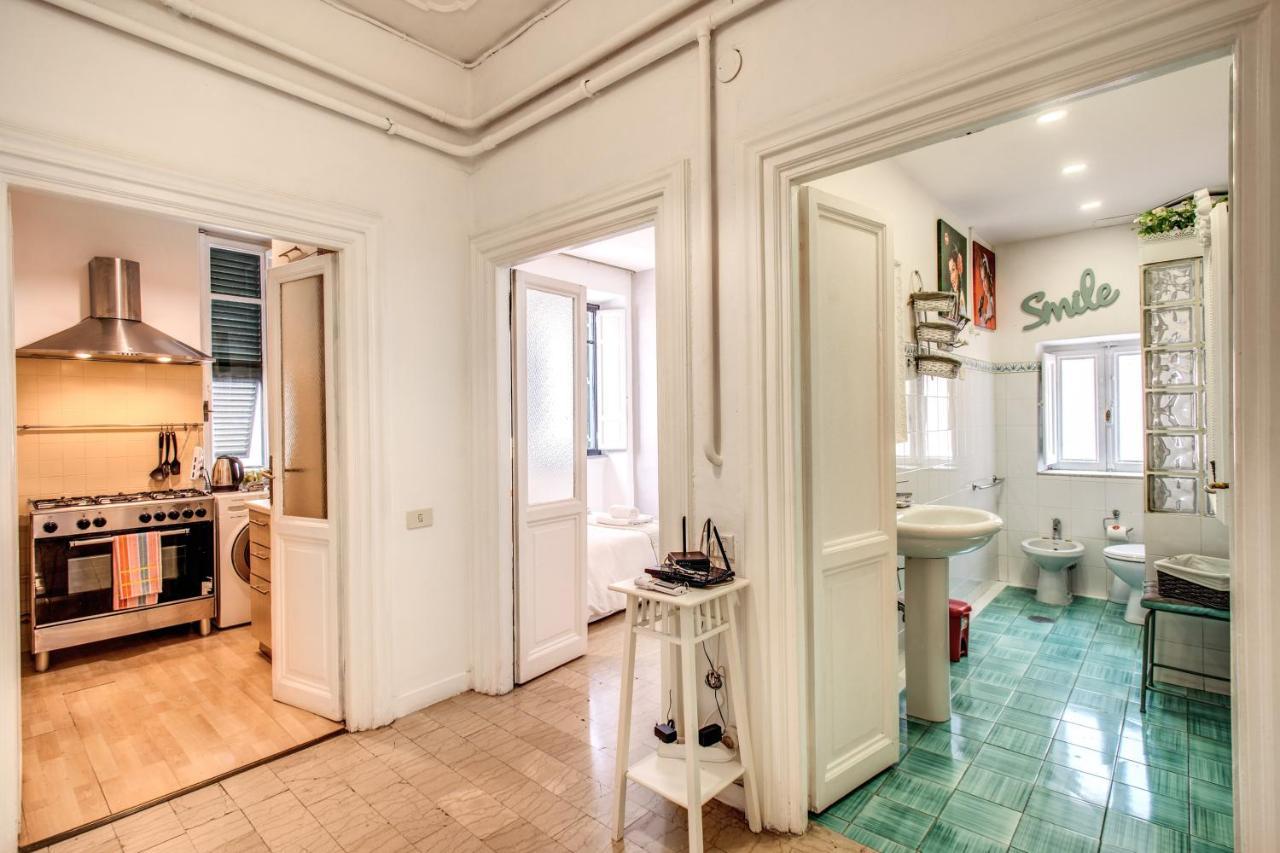 Colonna Suite - Rome Via Del Corso Big Apartment Luaran gambar