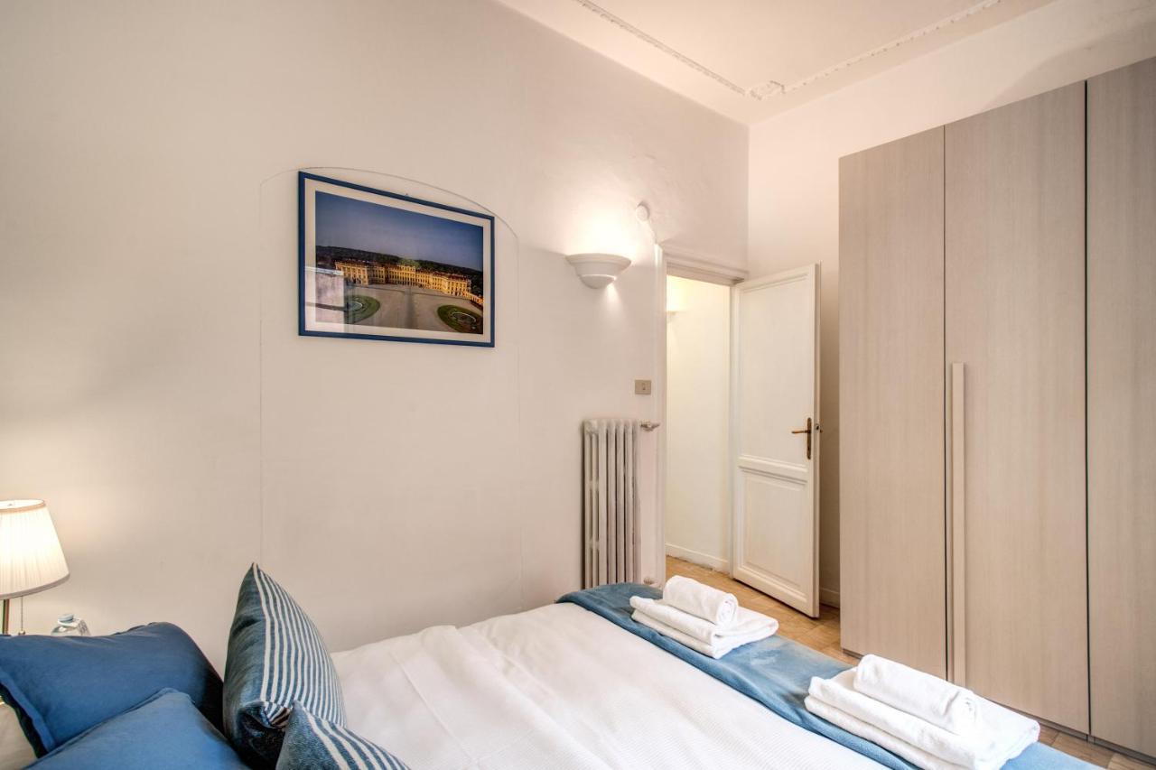 Colonna Suite - Rome Via Del Corso Big Apartment Luaran gambar