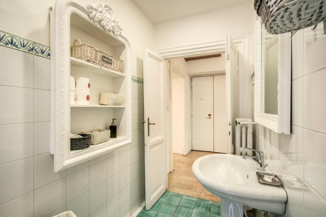 Colonna Suite - Rome Via Del Corso Big Apartment Luaran gambar