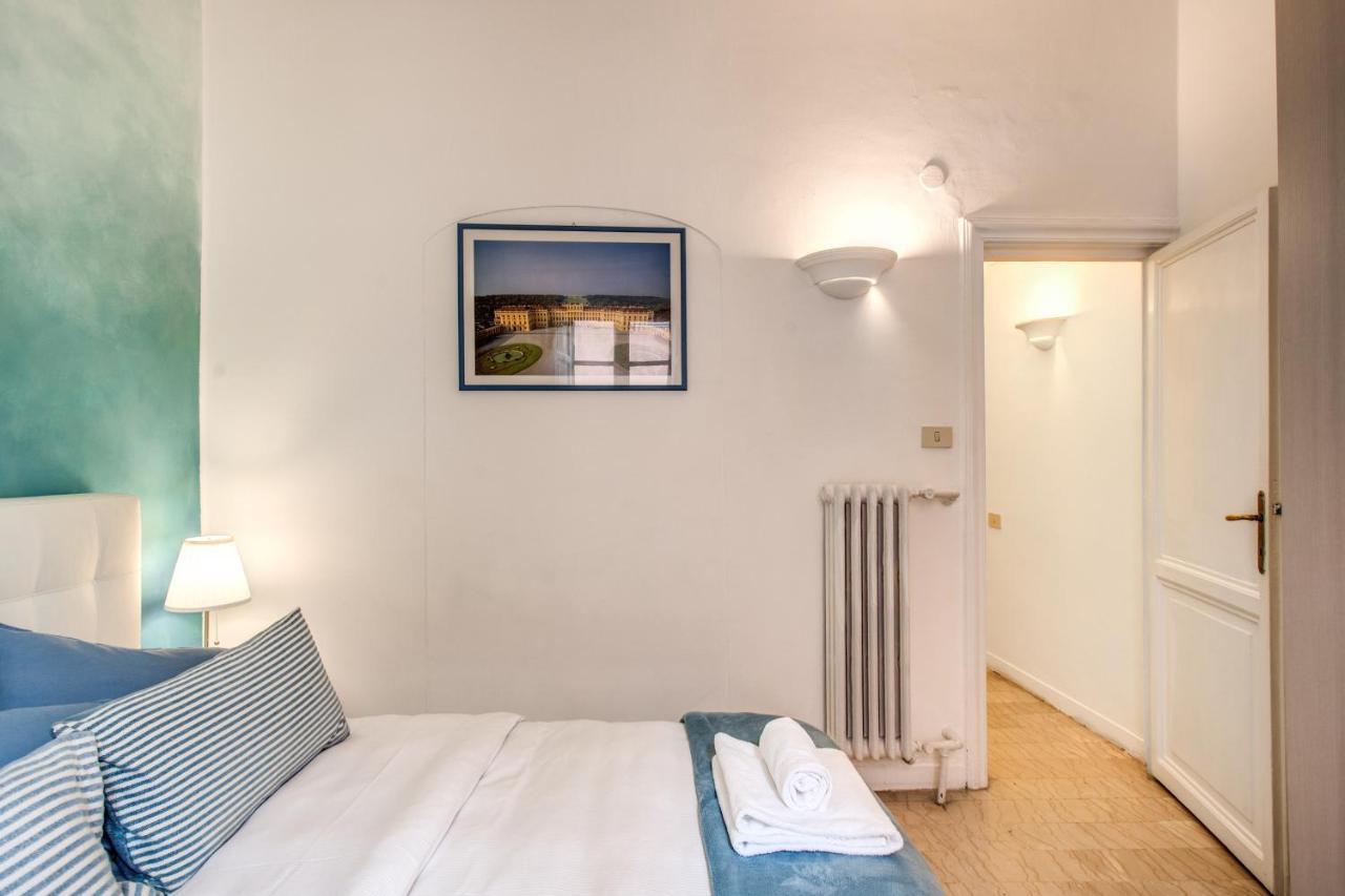 Colonna Suite - Rome Via Del Corso Big Apartment Luaran gambar