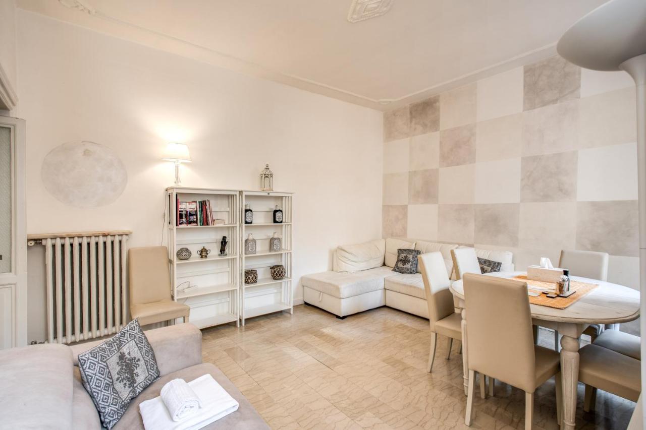 Colonna Suite - Rome Via Del Corso Big Apartment Luaran gambar