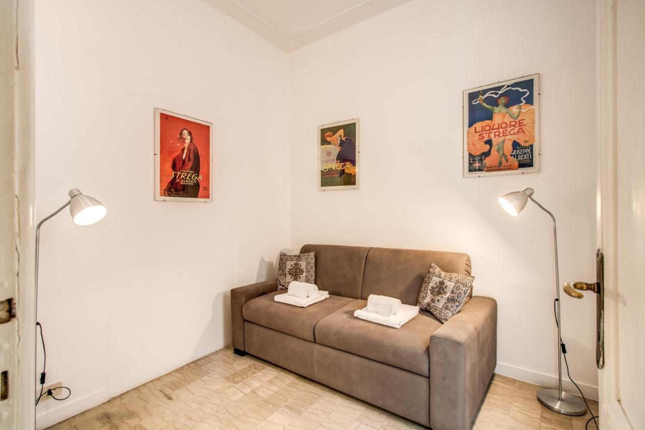 Colonna Suite - Rome Via Del Corso Big Apartment Luaran gambar